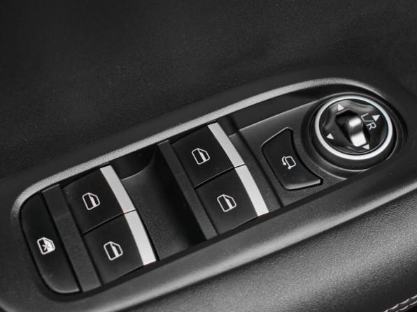 Xcite X-Cross 7 с пробегом 2024 года, цена 1 745 000 рублей, 53831 км, внедорожник, Автокод Объявления