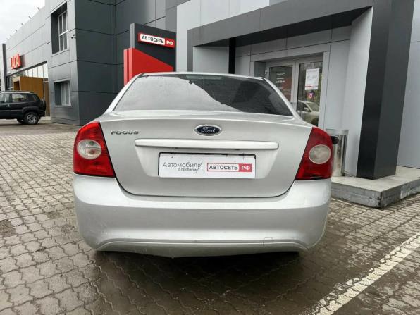Ford Focus II Рестайлинг с пробегом 2010 года, цена 280 000 рублей, 499988 км, седан, Автокод Объявления