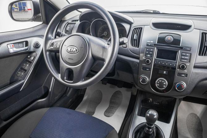 Kia Cerato II с пробегом 2010 года, цена 789 000 рублей, 124100 км, хэтчбек, Автокод Объявления