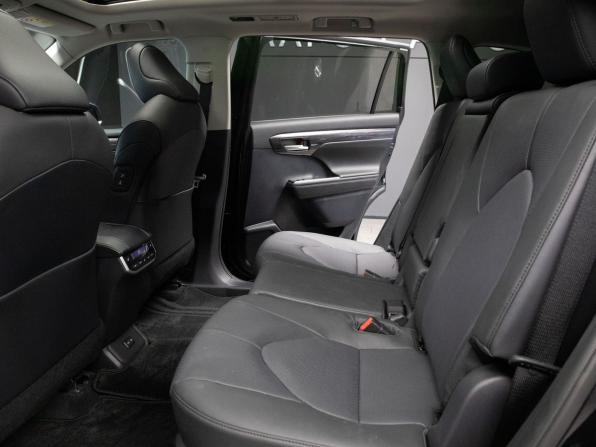 Toyota Highlander IV (XU70) с пробегом 2025 года, цена 5 000 000 рублей, 1 км, внедорожник, Автокод Объявления