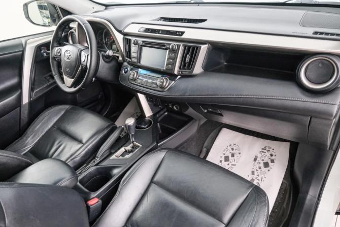 Toyota RAV4 IV (XA40) с пробегом 2014 года, цена 2 289 000 рублей, 173717 км, внедорожник, Автокод Объявления