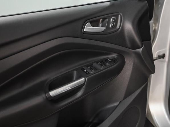 Ford Kuga II с пробегом 2014 года, цена 1 099 000 рублей, 226757 км, внедорожник, Автокод Объявления