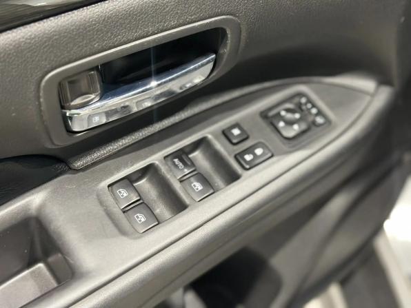Mitsubishi Outlander III Рестайлинг 2 с пробегом 2018 года, цена 2 499 000 рублей, 193372 км, внедорожник, Автокод Объявления