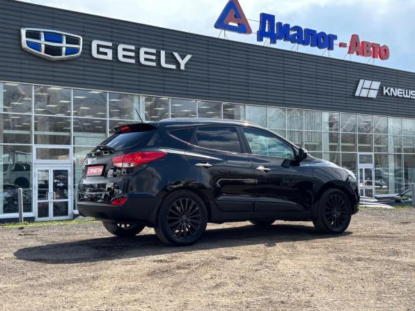 Hyundai ix35 I с пробегом 2012 года, цена 1 135 000 рублей, 146428 км, внедорожник, Автокод Объявления