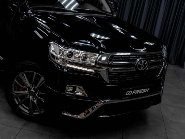 Toyota Land Cruiser 200 Series Рестайлинг 2 с пробегом 2019 года, цена 6 899 000 рублей, 141256 км, внедорожник, Автокод Объявления