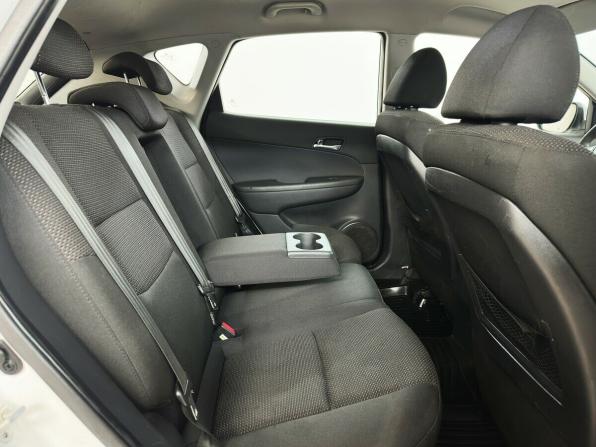 Hyundai i30 I Рестайлинг с пробегом 2011 года, цена 690 000 рублей, 218802 км, хэтчбек, Автокод Объявления