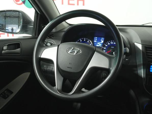 Hyundai Solaris I Рестайлинг с пробегом 2016 года, цена 923 000 рублей, 98533 км, седан, Автокод Объявления