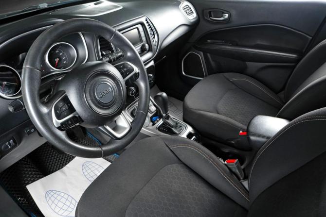 Jeep Compass II с пробегом 2018 года, цена 2 149 000 рублей, 117000 км, внедорожник, Автокод Объявления