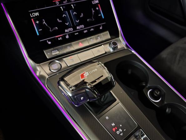Audi A6 V (C8) с пробегом 2019 года, цена 4 330 000 рублей, 61659 км, седан, Автокод Объявления