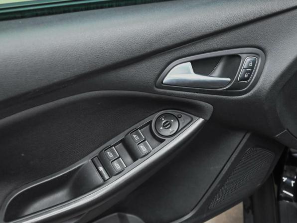 Ford Focus III Рестайлинг с пробегом 2016 года, цена 1 170 000 рублей, 71206 км, седан, Автокод Объявления