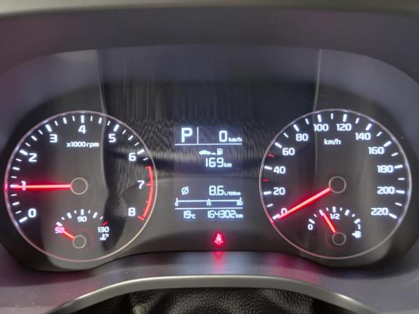 Kia Rio IV Рестайлинг с пробегом 2020 года, цена 1 600 000 рублей, 164300 км, хэтчбек, Автокод Объявления