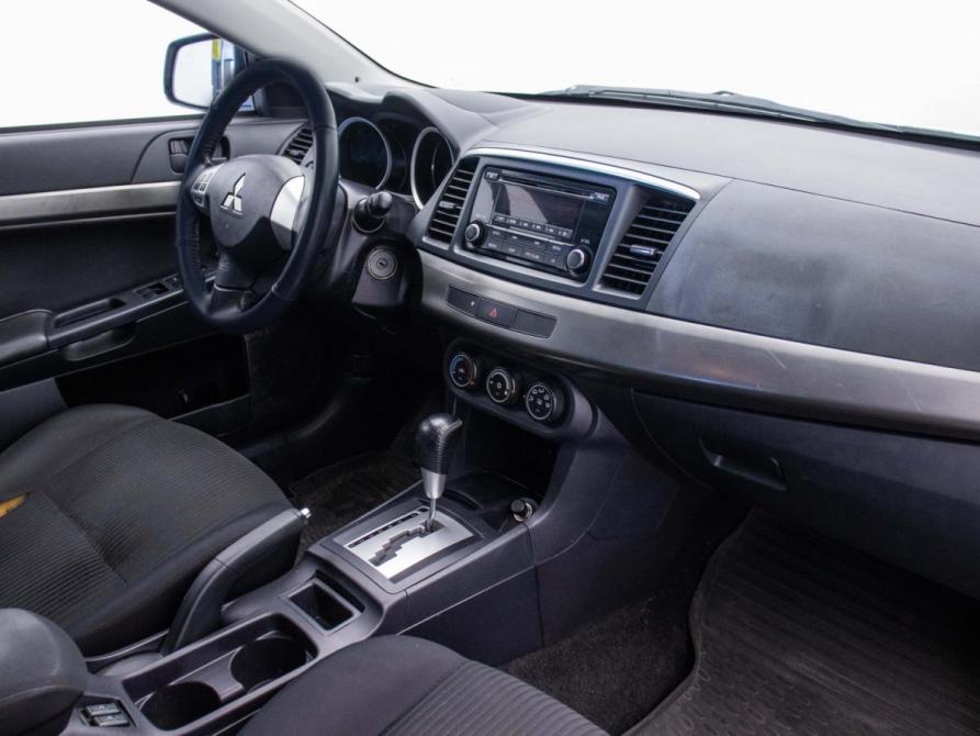Mitsubishi Lancer X Рестайлинг Москва  - изображение 9