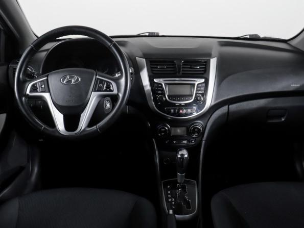 Hyundai Solaris I с пробегом 2012 года, цена 680 000 рублей, 154022 км, седан, Автокод Объявления