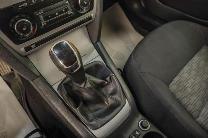 Skoda Octavia II (A5) Рестайлинг с пробегом 2012 года, цена 659 000 рублей, 204200 км, лифтбек, Автокод Объявления