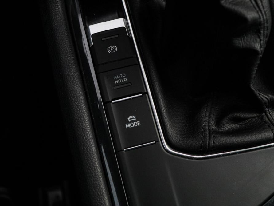 Volkswagen Tiguan II Рестайлинг Москва  - изображение 18