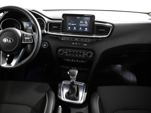 Kia Ceed III с пробегом 2019 года, цена 1 737 000 рублей, 100186 км, хэтчбек, Автокод Объявления