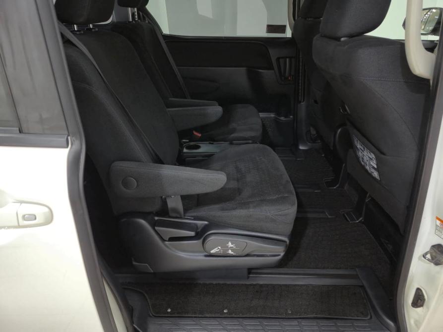 Toyota Noah III (R80) Альметьевск  - изображение 14