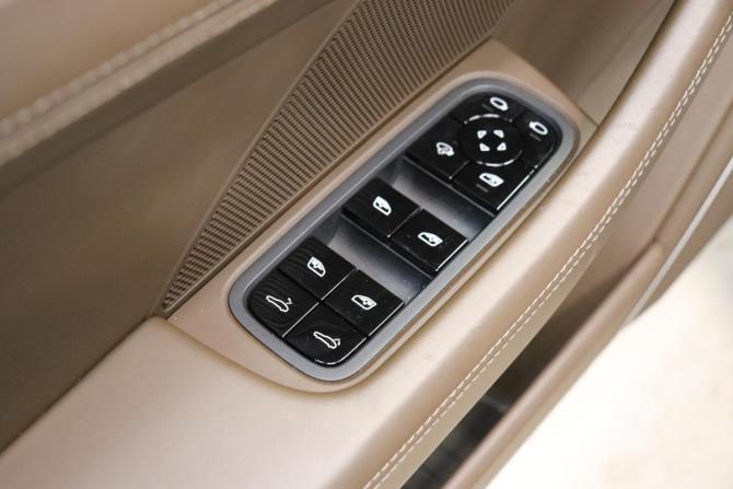 Porsche Panamera II с пробегом 2020 года, цена 8 990 000 рублей, 74231 км, лифтбек, Автокод Объявления