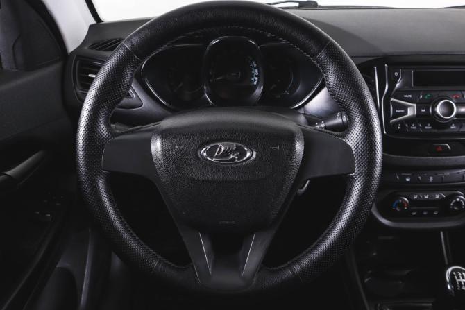 Lada (ВАЗ) Vesta I с пробегом 2016 года, цена 799 000 рублей, 175000 км, седан, Автокод Объявления