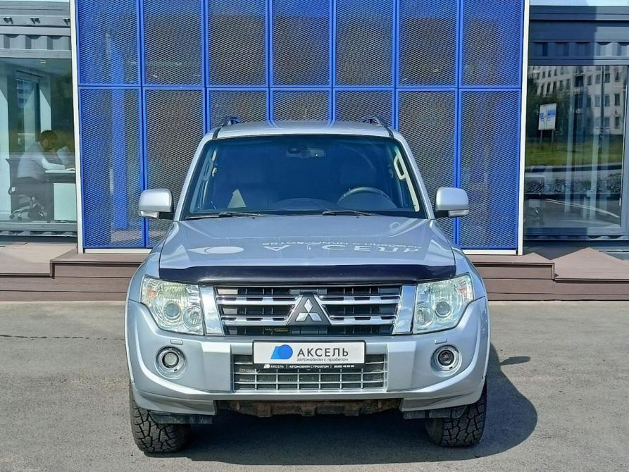 Mitsubishi Pajero IV Рестайлинг 1 Архангельск  - изображение 2