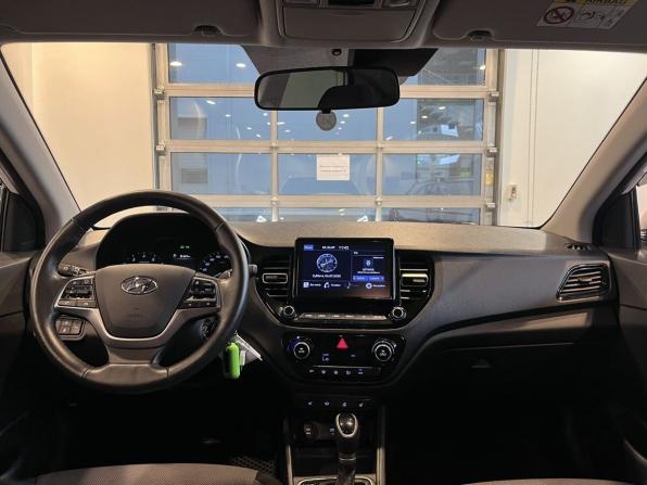 Hyundai Solaris II Рестайлинг с пробегом 2022 года, цена 1 700 000 рублей, 86046 км, седан, Автокод Объявления