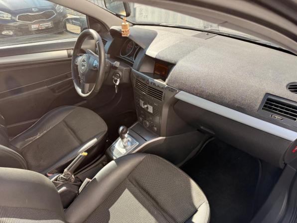 Opel Astra H Рестайлинг с пробегом 2006 года, цена 380 000 рублей, 226891 км, хэтчбек, Автокод Объявления