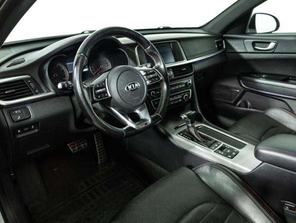 Kia Optima IV Рестайлинг с пробегом 2018 года, цена 2 199 700 рублей, 102395 км, седан, Автокод Объявления