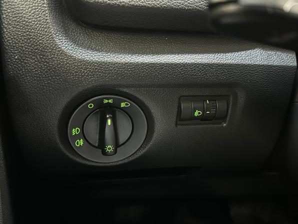 Skoda Fabia II Рестайлинг с пробегом 2012 года, цена 710 000 рублей, 94050 км, хэтчбек, Автокод Объявления