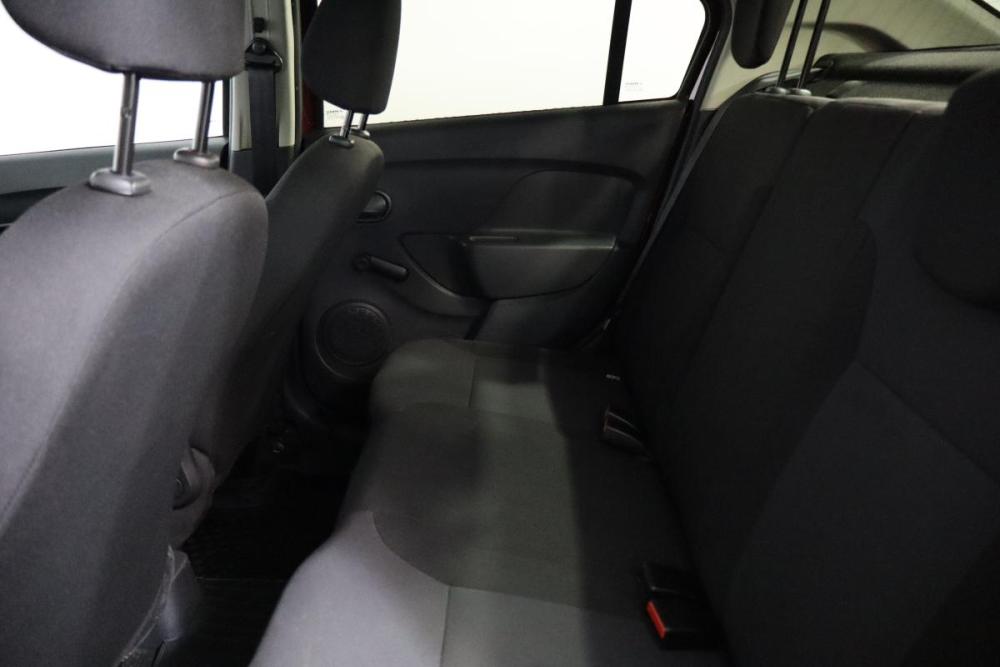 Renault Logan II Рестайлинг Санкт-Петербург  - изображение 13