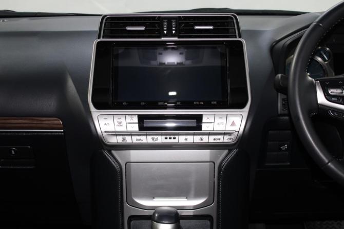 Toyota Land Cruiser Prado 150 Series Рестайлинг 3 с пробегом 2022 года, цена 6 300 000 рублей, 25855 км, внедорожник, Автокод Объявления