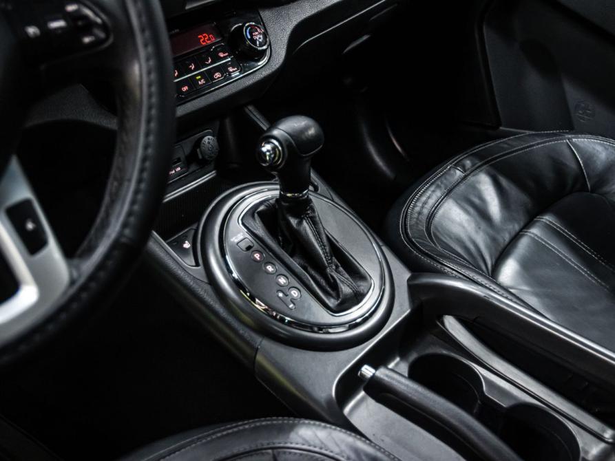 Kia Sportage III Магнитогорск  - изображение 24
