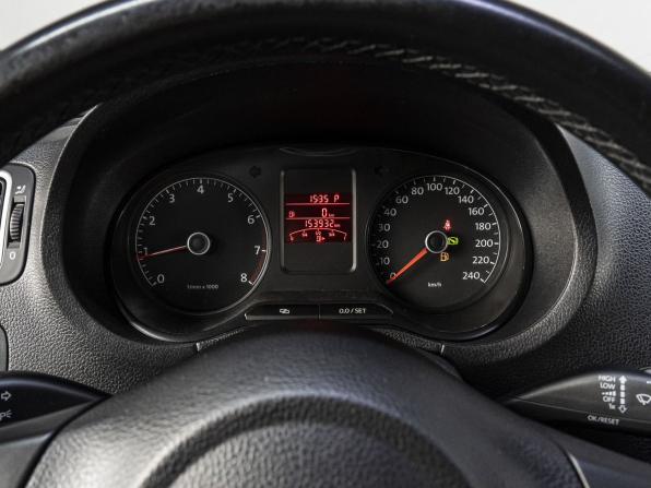 Volkswagen Polo V с пробегом 2014 года, цена 900 000 рублей, 153932 км, седан, Автокод Объявления