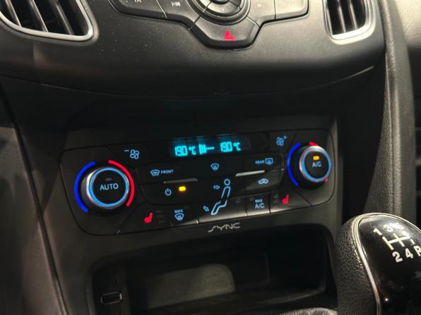 Ford Focus III Рестайлинг с пробегом 2018 года, цена 1 167 000 рублей, 110853 км, седан, Автокод Объявления