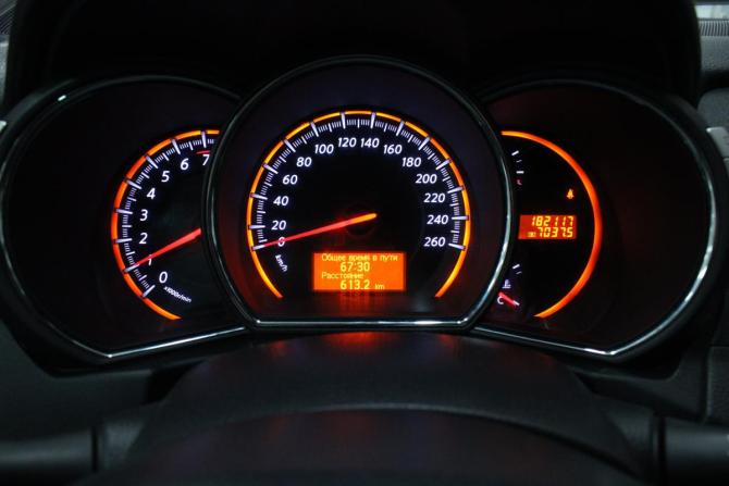 Nissan Murano II (Z51) Рестайлинг с пробегом 2011 года, цена 1 273 000 рублей, 180000 км, внедорожник, Автокод Объявления