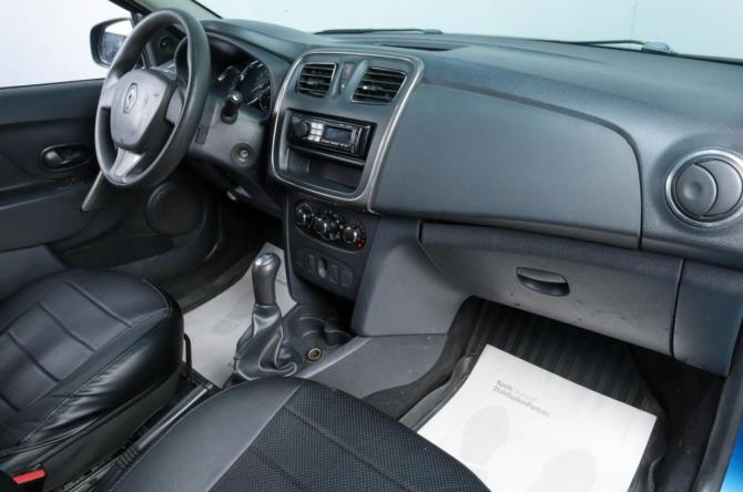 Renault Logan II с пробегом 2014 года, цена 599 000 рублей, 178000 км, седан, Автокод Объявления