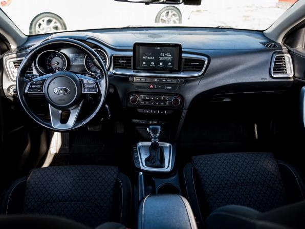 Kia Ceed III с пробегом 2019 года, цена 1 790 000 рублей, 107518 км, универсал, Автокод Объявления