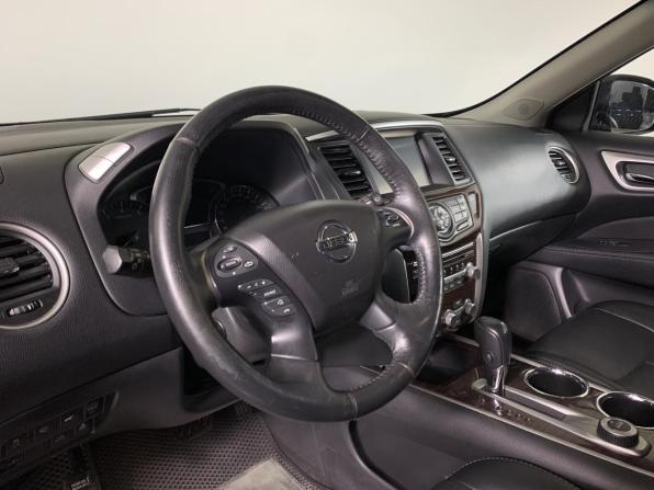 Nissan Pathfinder IV с пробегом 2015 года, цена 1 680 000 рублей, 230381 км, внедорожник, Автокод Объявления