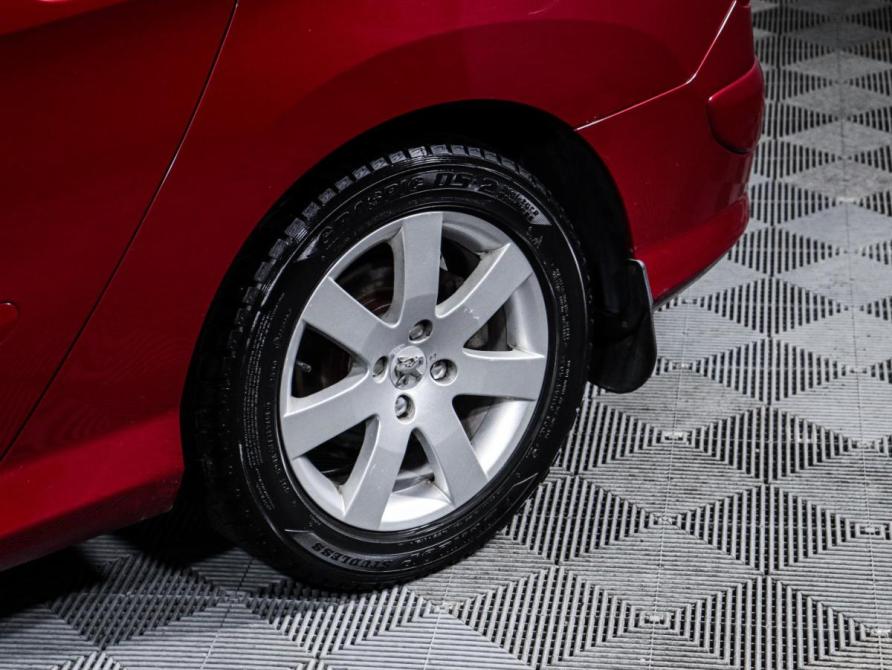 Peugeot 308 I Москва  - изображение 15