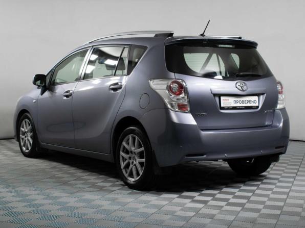 Toyota Verso I с пробегом 2012 года, цена 915 000 рублей, 249024 км, компактвэн, Автокод Объявления