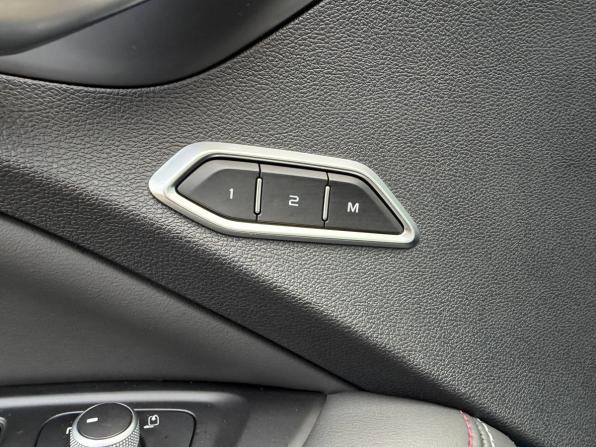 Geely Tugella I Рестайлинг с пробегом 2023 года, цена 2 785 000 рублей, 40000 км, внедорожник, Автокод Объявления