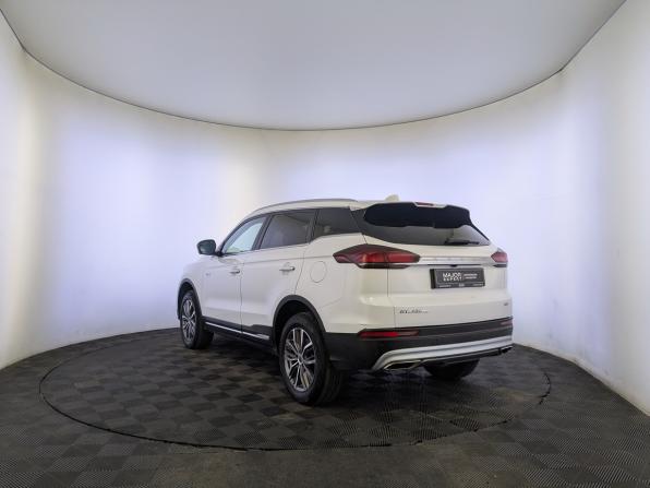 Geely Atlas Pro с пробегом 2024 года, цена 1 975 000 рублей, 79904 км, внедорожник, Автокод Объявления