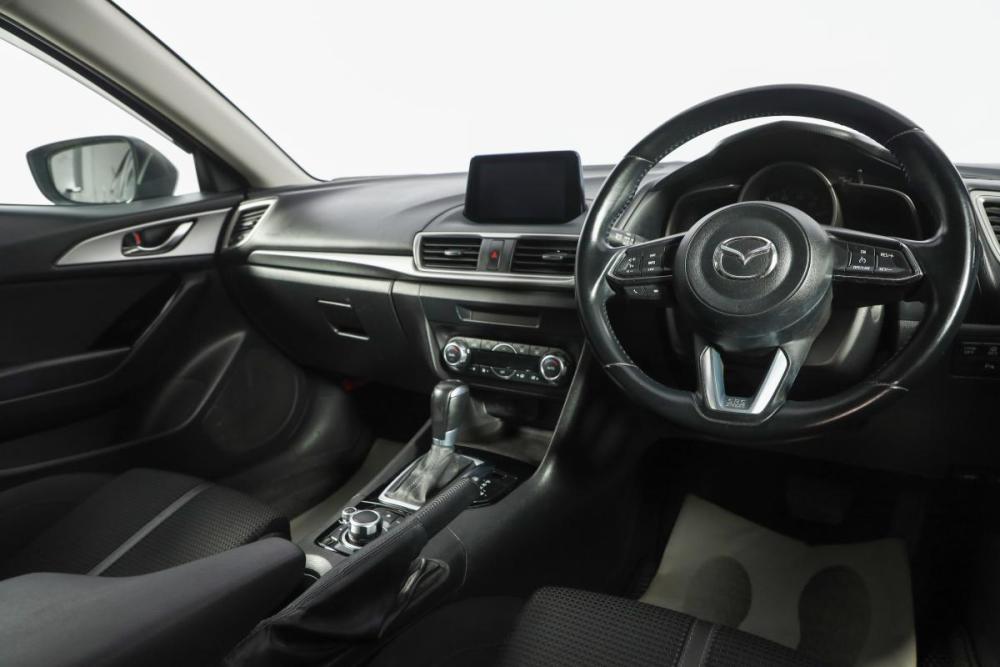 Mazda Axela III Рестайлинг Новосибирск  - изображение 8