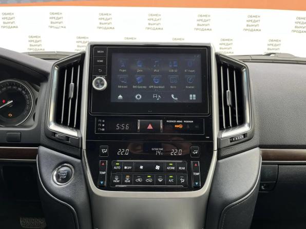 Toyota Land Cruiser 200 Series Рестайлинг 2 с пробегом 2016 года, цена 4 849 000 рублей, 311137 км, внедорожник, Автокод Объявления