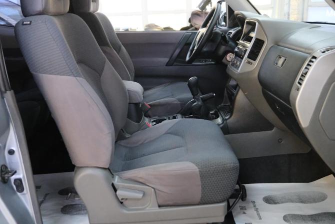 Mitsubishi Pajero III Рестайлинг с пробегом 2006 года, цена 1 279 000 рублей, 121000 км, внедорожник, Автокод Объявления