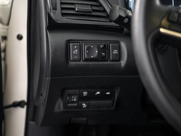 Nissan Sylphy Zero Emission с пробегом 2019 года, цена 1 950 000 рублей, 65849 км, седан, Автокод Объявления