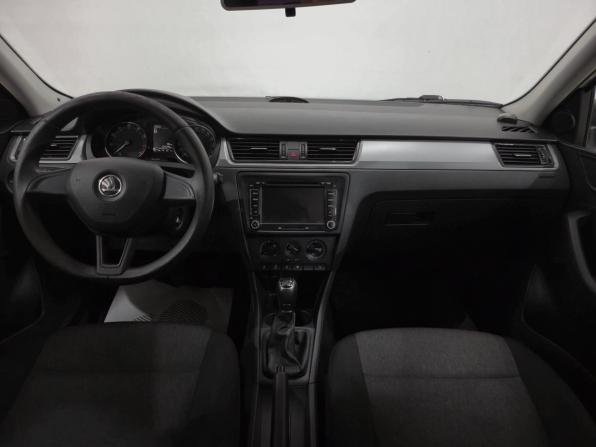 Skoda Rapid I Рестайлинг с пробегом 2017 года, цена 1 075 000 рублей, 164598 км, лифтбек, Автокод Объявления