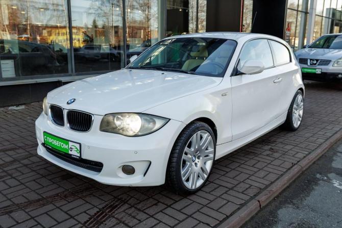 BMW 1 серии I (E81/E82/E87/E88) Рестайлинг с пробегом 2010 года, цена 655 000 рублей, 304000 км, хэтчбек, Автокод Объявления