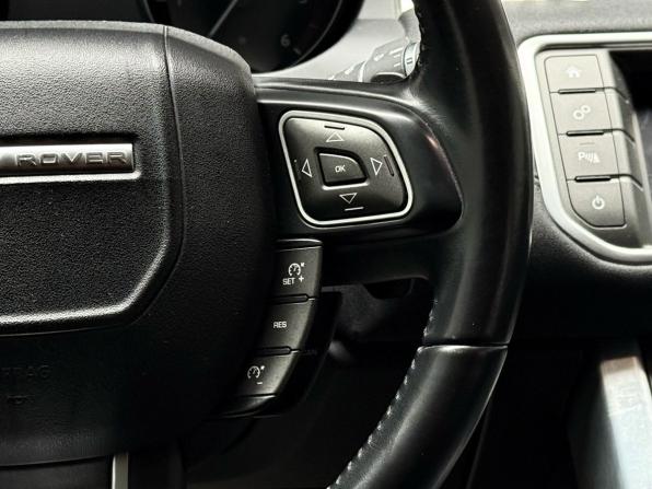 Land Rover Range Rover Evoque I Рестайлинг с пробегом 2017 года, цена 2 449 000 рублей, 138441 км, внедорожник, Автокод Объявления