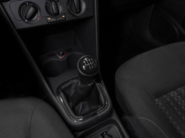 Volkswagen Polo V с пробегом 2015 года, цена 875 000 рублей, 159580 км, седан, Автокод Объявления