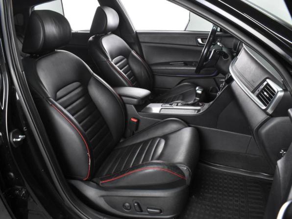 Kia Optima IV Рестайлинг с пробегом 2018 года, цена 2 335 000 рублей, 119888 км, седан, Автокод Объявления